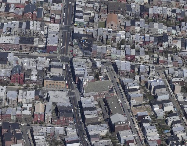 greenpoint: greenpoint avenue